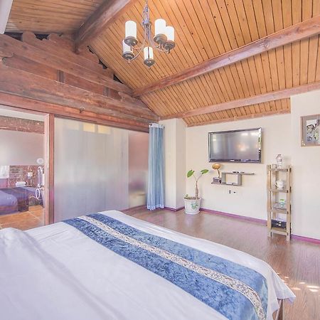 Lijiang Half Moon Bay Inn Zewnętrze zdjęcie