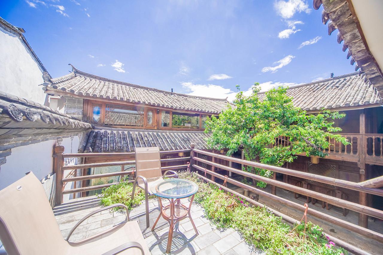 Lijiang Half Moon Bay Inn Zewnętrze zdjęcie